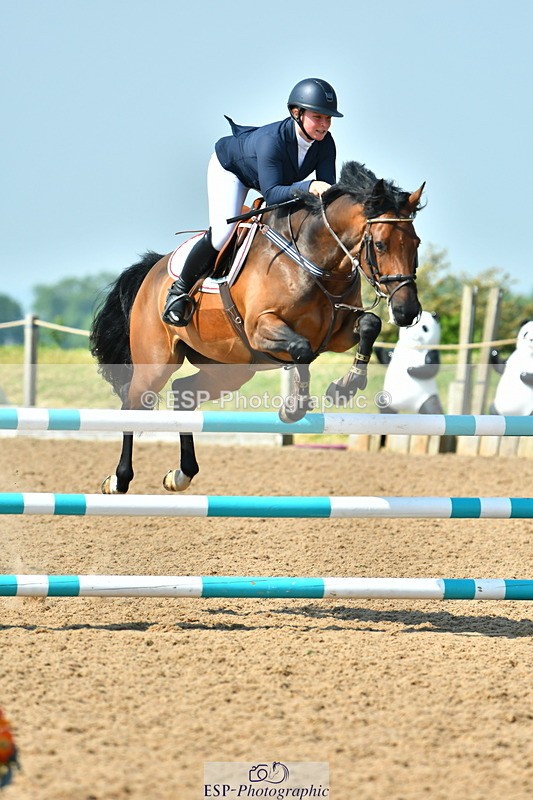 230609A-102546-00102 - Cls 1 Snr 1.05m & 1.10m Open