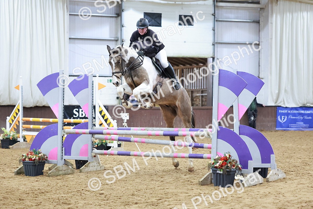 SBM_007042 - Class 23 - Bliss of London Novice Winter Championship Qualifier 90cm