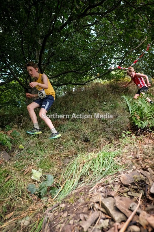DSCF4861 - Reeth fell race age grades