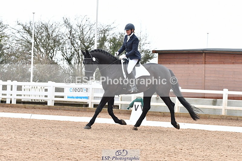 240121A-103951-00450 - Cls 5 Novice 37A