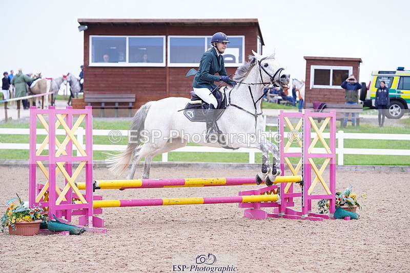 240505A-095830-04349 - Cls 14 & 15 Club & Schools 70cm