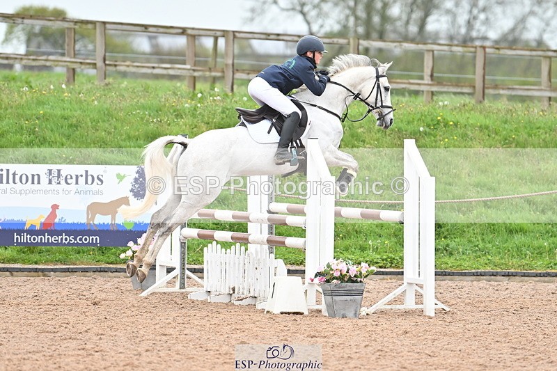240505A-123456-05116 - Cls 4 Blue Chip Pony Newcomers & 1m Open