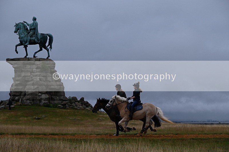 DSC_2631 - Time at Statue 12:34 to 12:56