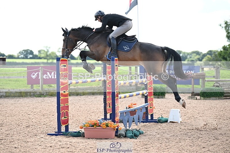 240913A-130024-04463 - Cls 15 Snr Foxhunter