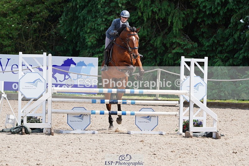 250615A-161216-11963 - Class 49 1m 05 Amateur Qualifier Snr 1m 05