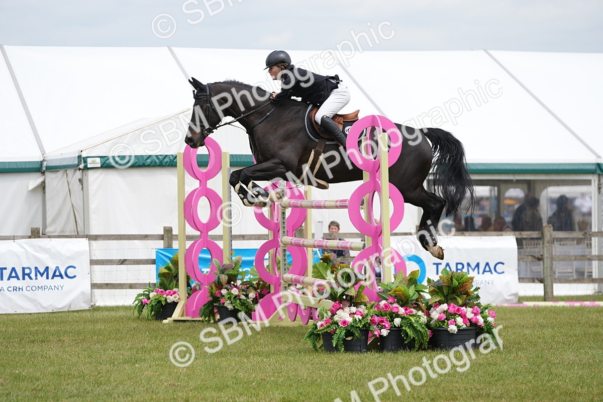 SBM_06545 - Class 202 - National 1.40m Open