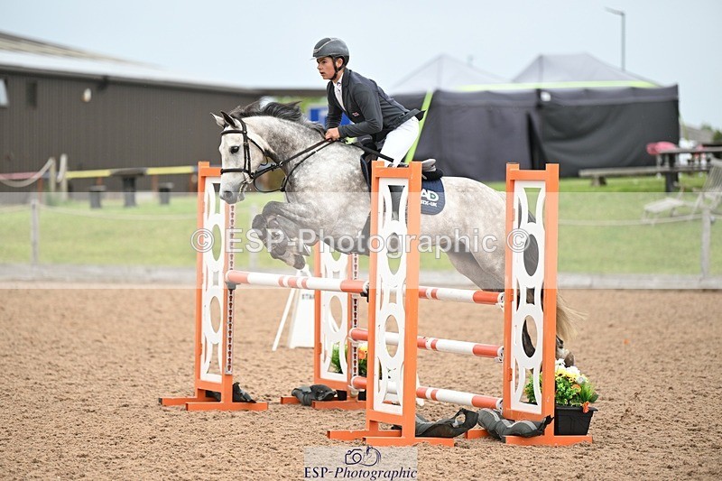 250607-123402-01097 - Cls 10 Pony Newcomers and 1m