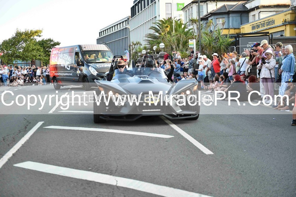 SH4_3944 - Carnival Procession.