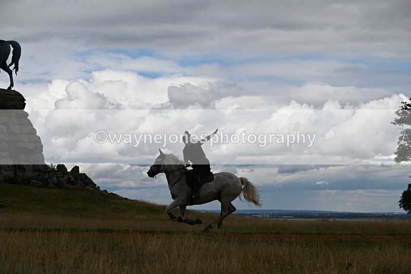 DSC_9466 - Time at Statue 15:11 to 15:58