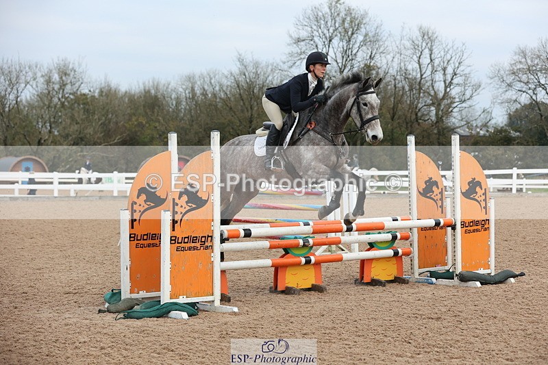 241101A-083307-00284 - FRI Cls 2 British Novice and 90cm Open