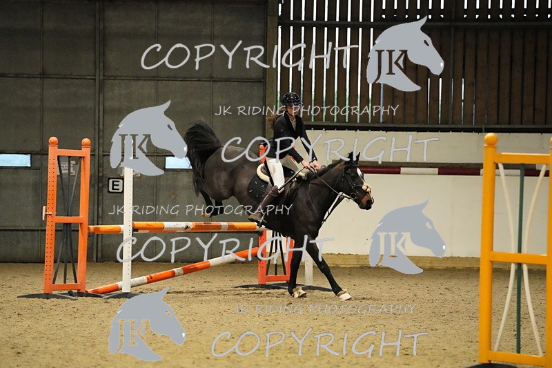 JKR03659 - Class 8 90cm