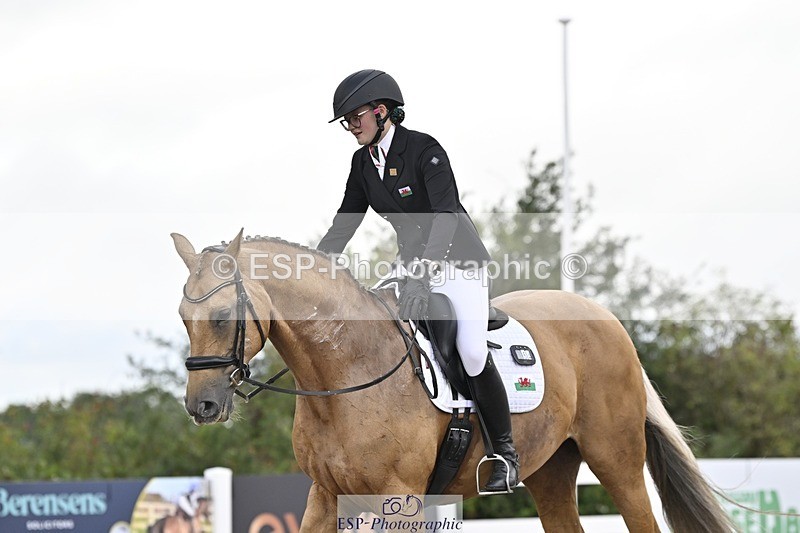 250907-170518-10918 - 054-Amy.Louise.LloydDiva.Royale