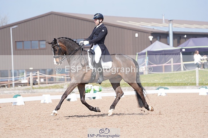 250404-121000-05596 - 032-Darren.Hicks-Sir.Robinson