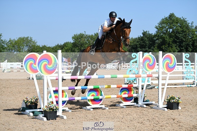 250725-111028-01473 - Cls 7 Snr Discovery and 1m