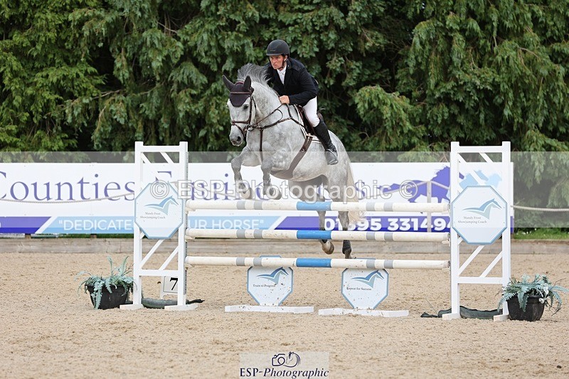 240711-163212-29477 - Cls 124 Foxhunter