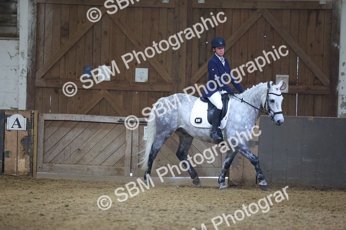 SBM_003037 - Class 9-10 - MQ U21 Open Novice 1