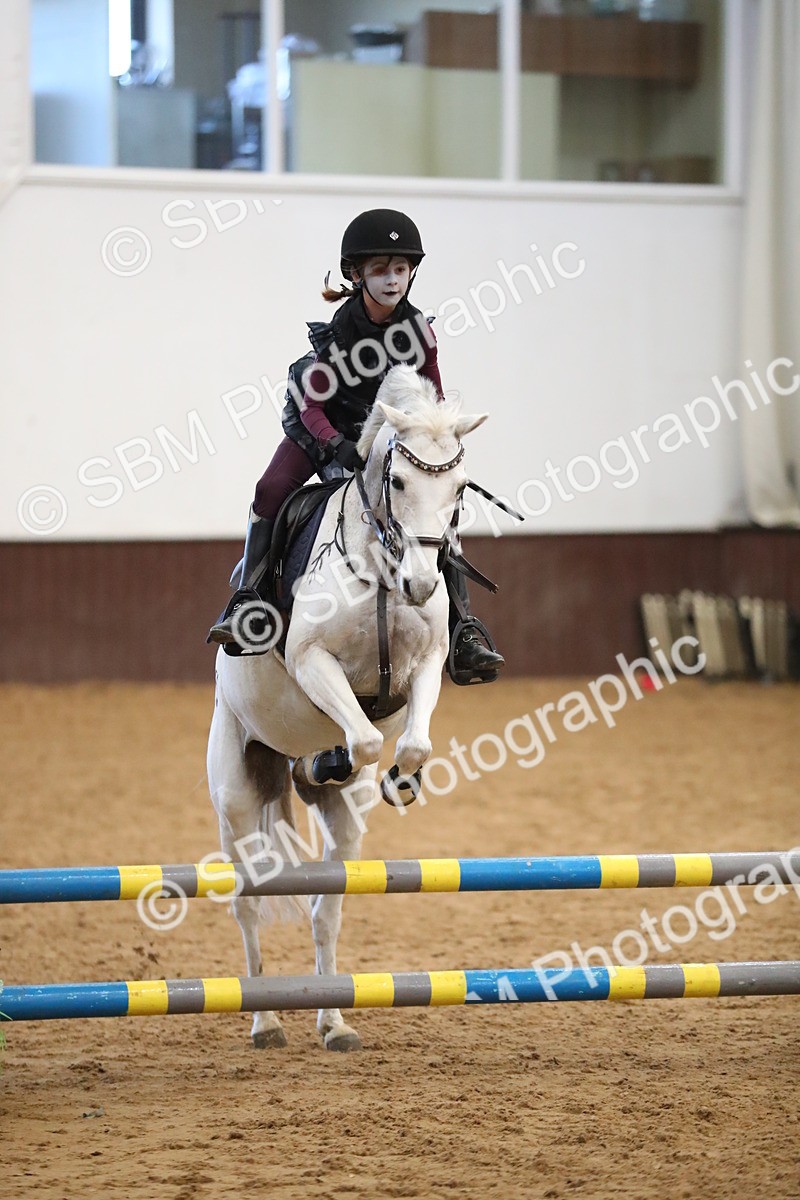SBM_001952 - Class 3 - Horse & Hound