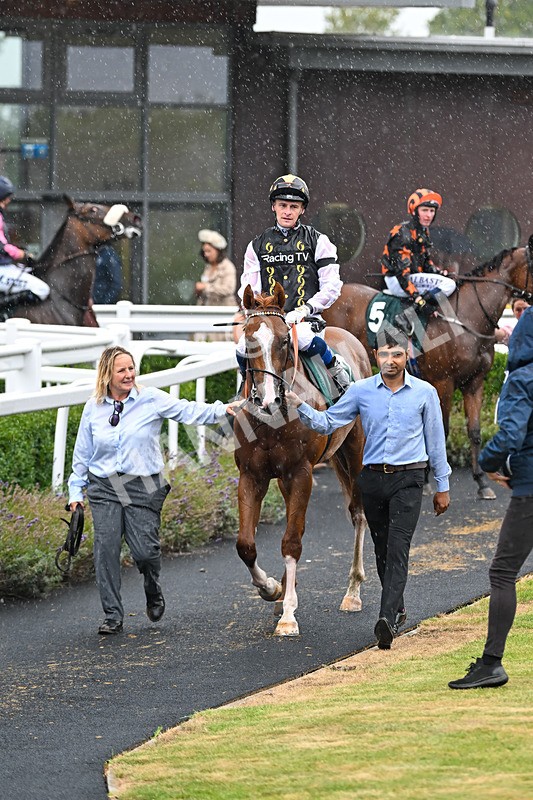 270825-Race 1-The Lost Sock-4512 - Race 1