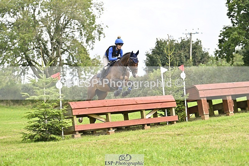 240831A-122018-01858 - 051-Charlotte.Bradbury-KENSINGTON.EMPIRE