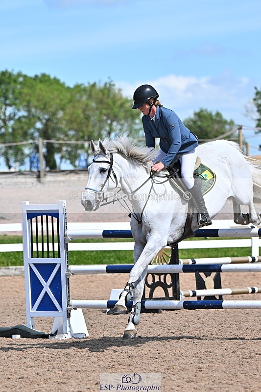 240619A-155013-01007 - Cls 5 Snr Foxhunter and 1.20m Open