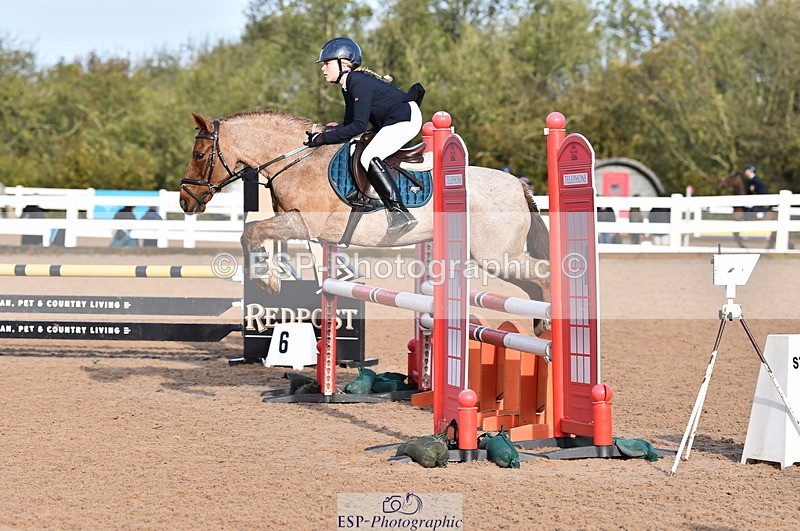 231028A-105528-00631 - Cls 2 British Novice & 80cm Open