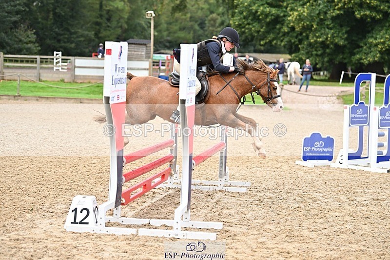 230930-094139-00078 - Cls 1 Pony Intro 70cm