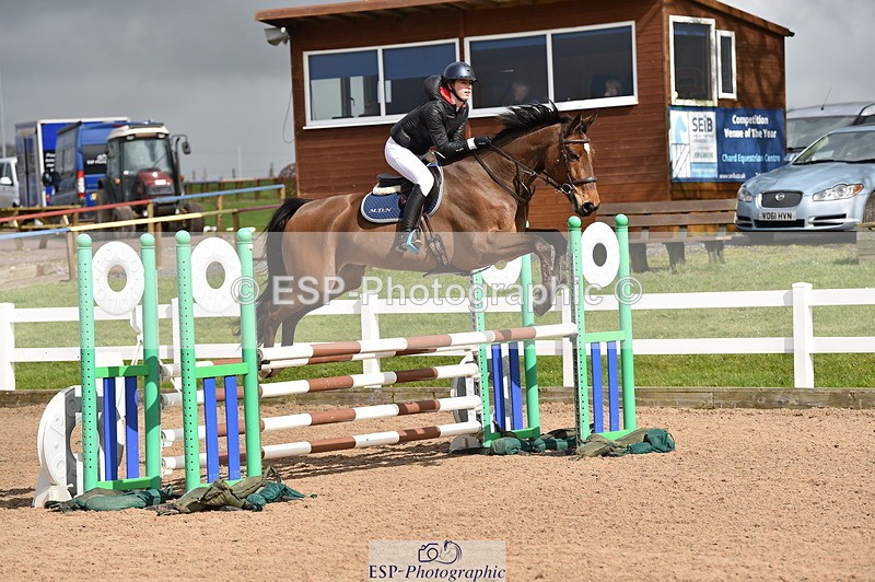 240327A-133400-00588 - Cls 4 Newcomers and 1.10m Open