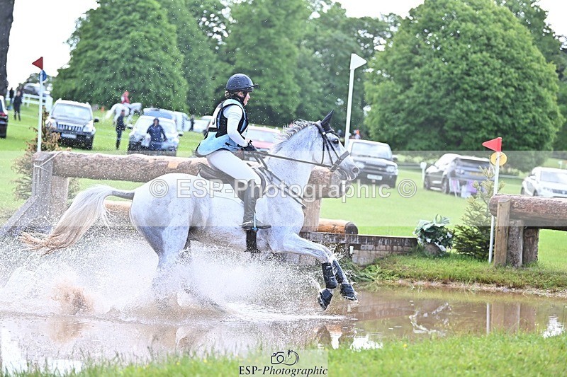 240526-111046-20413 - 416-CRISTAL_FONTAINE-Kitty_King