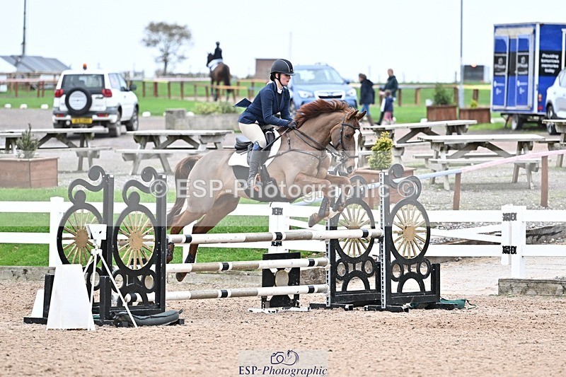 251029-104259-00282 - Discovery and 1m