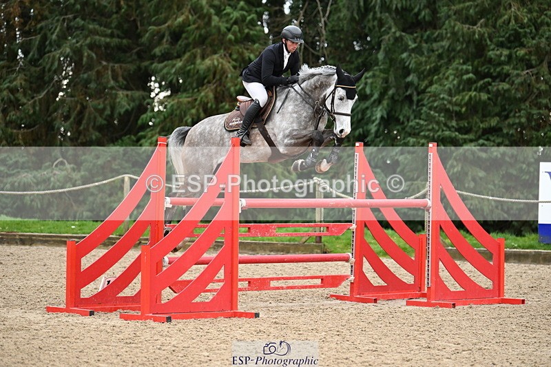 250323A-151858-04983 - Cls 25 Snr Fox & 1.20m Open