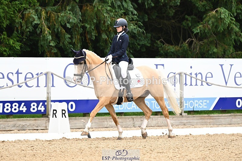 240811-122525-05821 - 301-Sophia.Longworth-Don.Deluxe