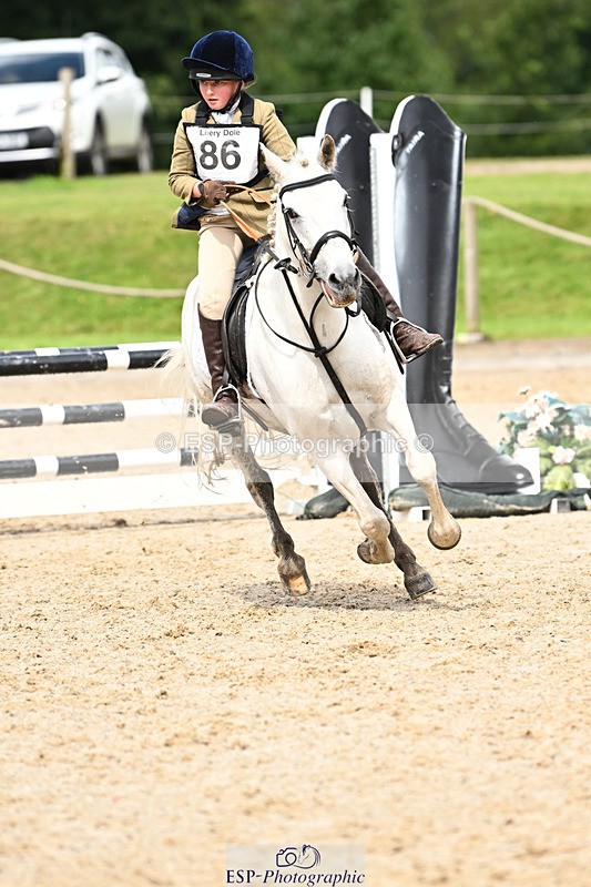 240824X-124337-25600 - 70cm Jump Off