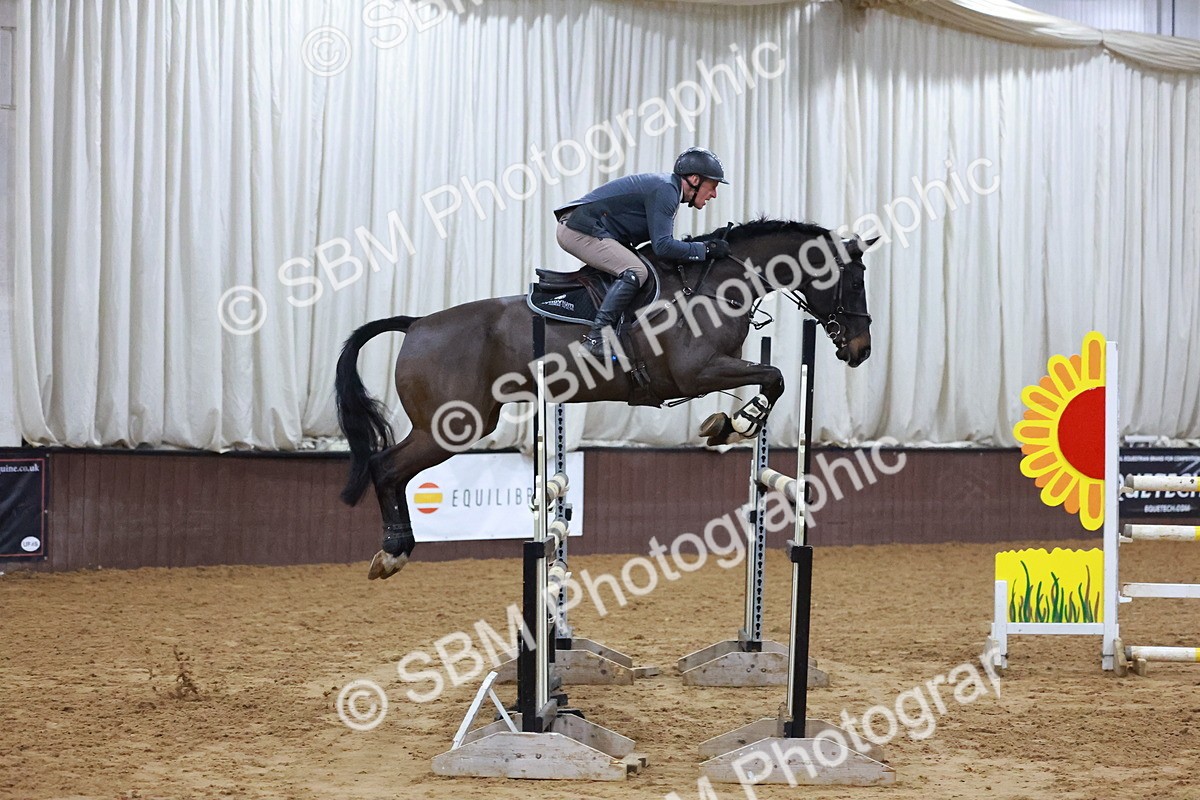 SBM_002574 - Class 5 - Senior Foxhunter 1.20m