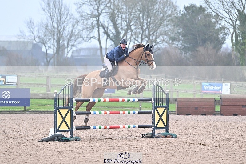 260114-140222-00513 - Cls 5 Foxhunter and 1.20m