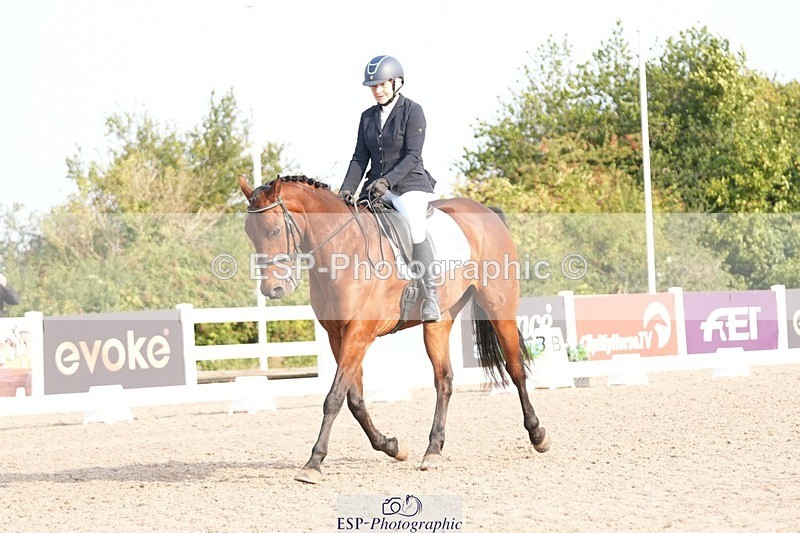 250817-085410-07361 - 146-Jean.BucklandCourt.Esquire