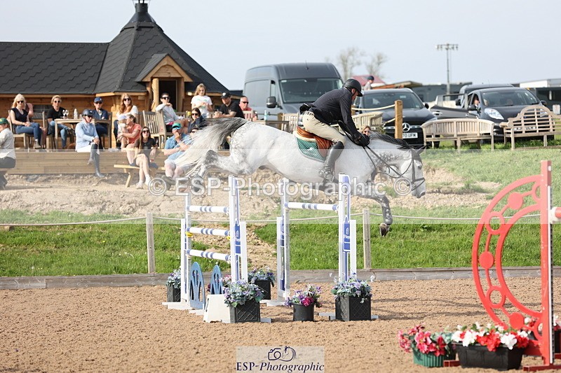 240511A-172312-15346 - Cls 38 National 1.40m Open