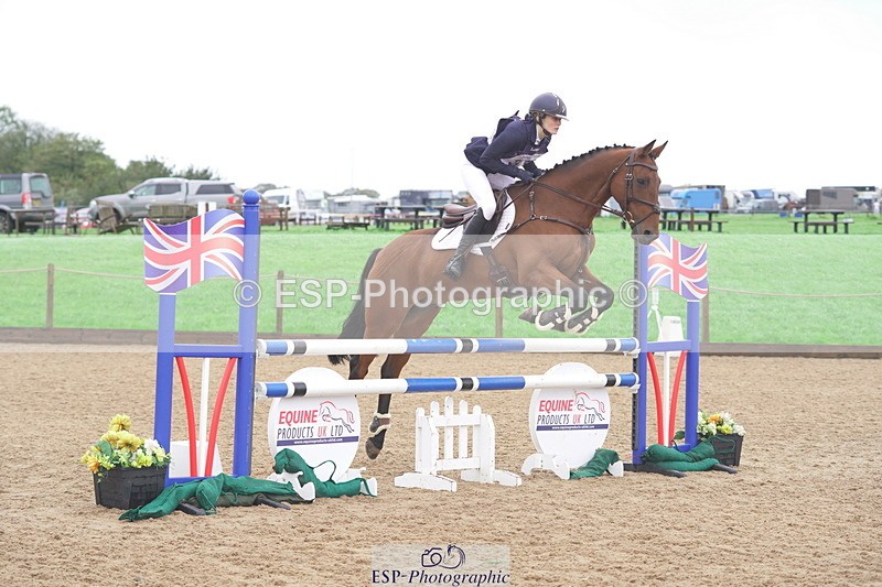 230924A-113216-04576 - 100 SJ 11.00 to 12.00