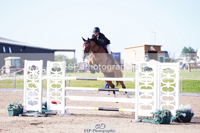 240803A-172224-09520 - Cls 33 National 1.40m Open