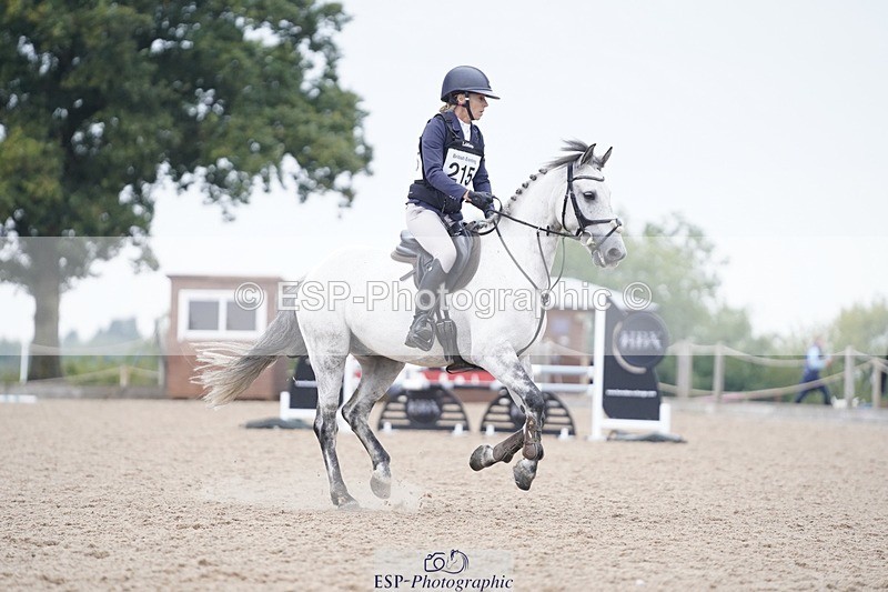 240831A-142710-04120 - 215-Henrietta.Hough-CORRIES.ROBS.STAN