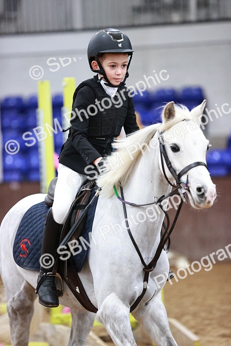SBM_000202 - Class 1 - Cross Pole Jumping 30cm 40cm