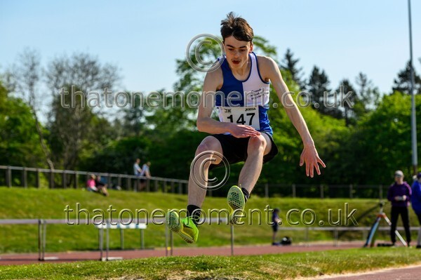 East25Sun-911005 - Field Male