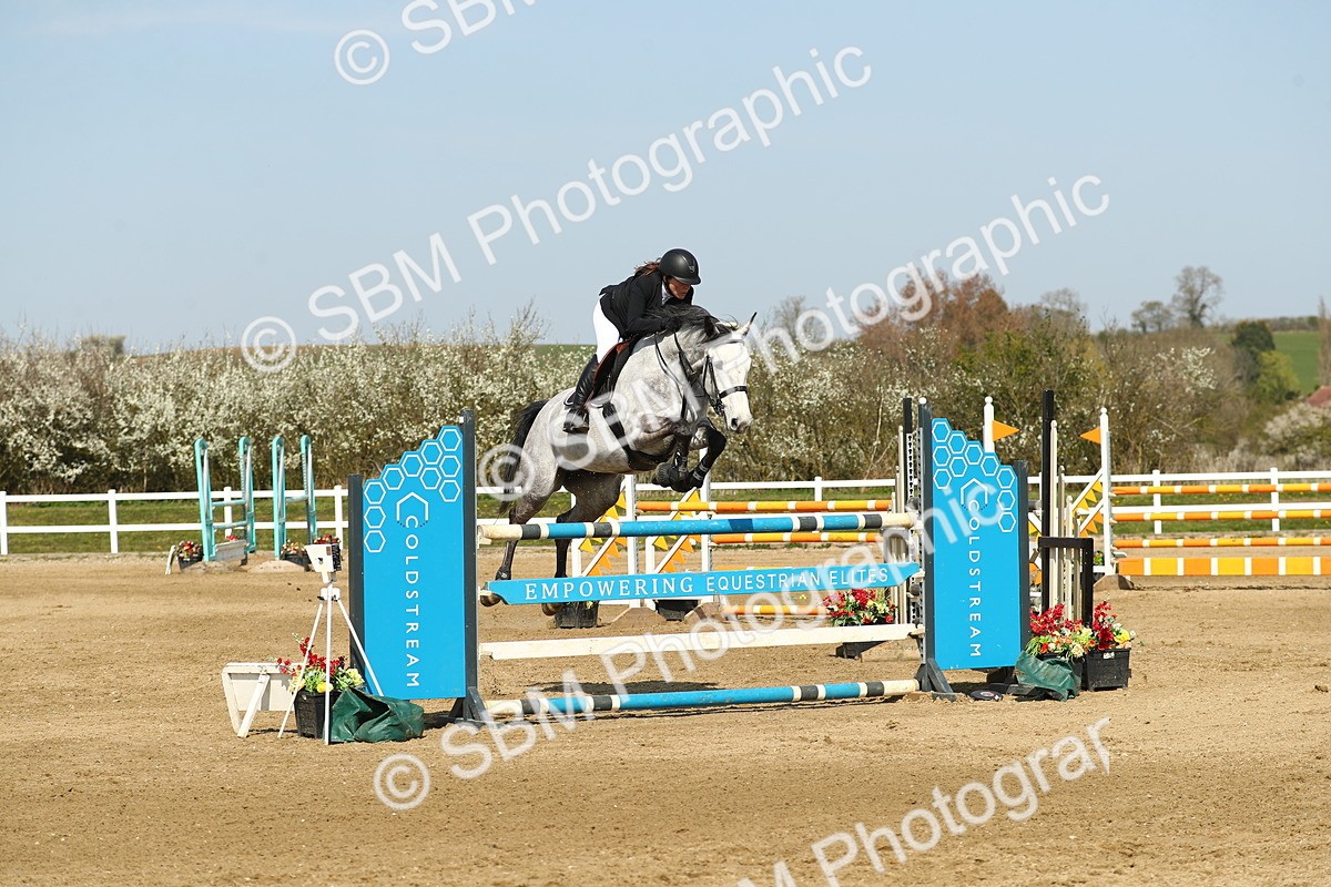 SBM_002804 - Class 11 - Senior Foxhunter - 1.20m