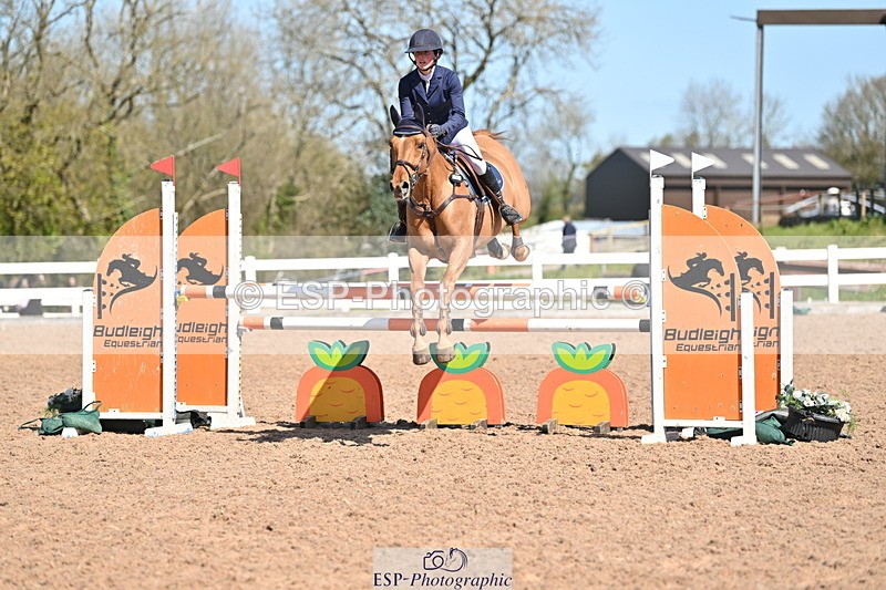 240420A-115209-10642 - Cls 15, 1 Star Bronze Tour 1.15m