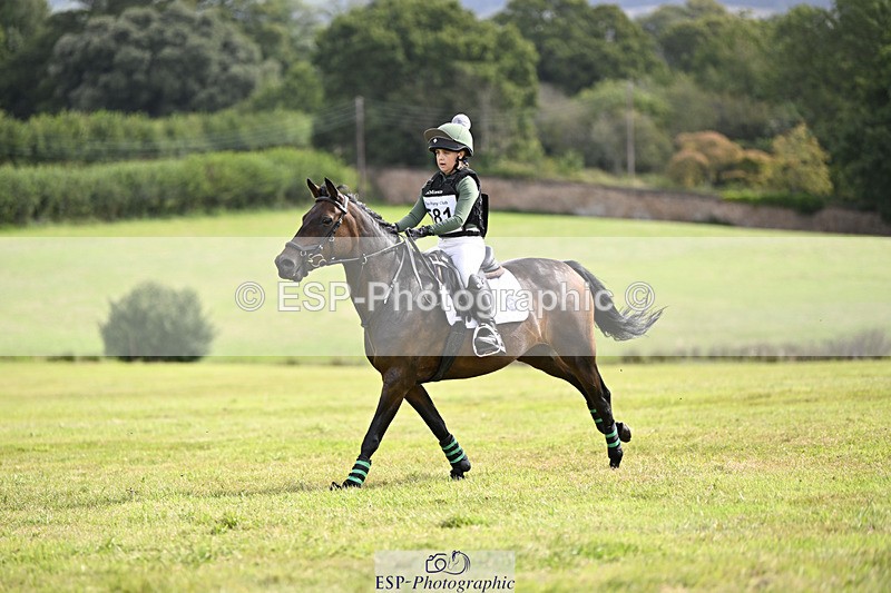 240825X-104828-31436 - 70cm XC 10.00 to 11.00