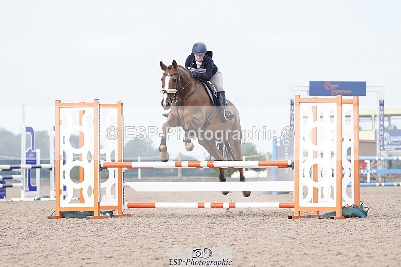 240831A-114254-01295 - 015-Morwenna.Barnicoat-AP.MY.DARLING.CLEMENTINE