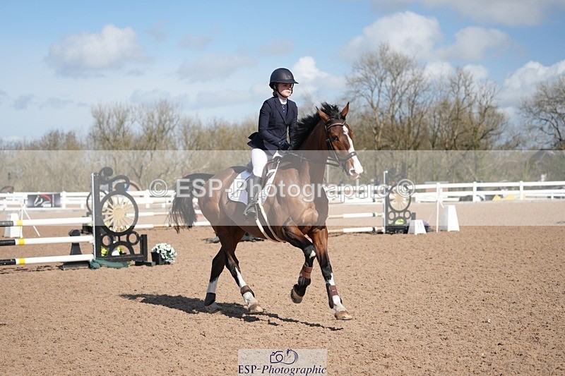 250329-103802-03678 - Cls 20 British Novice and 90cm