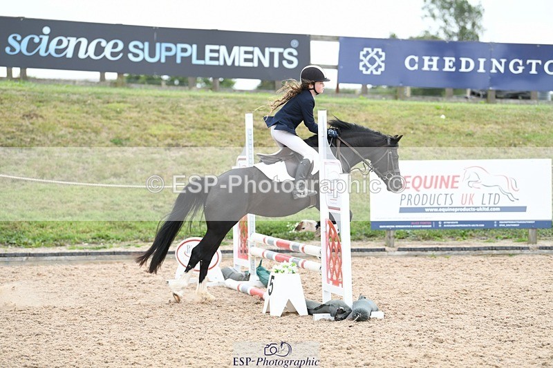 250807-101233-00096 - 60cms Round 1