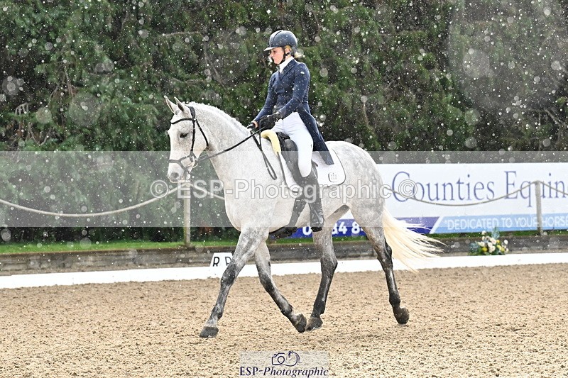 251023A-104248-01057 - C-222-Clemmie.Kerridge