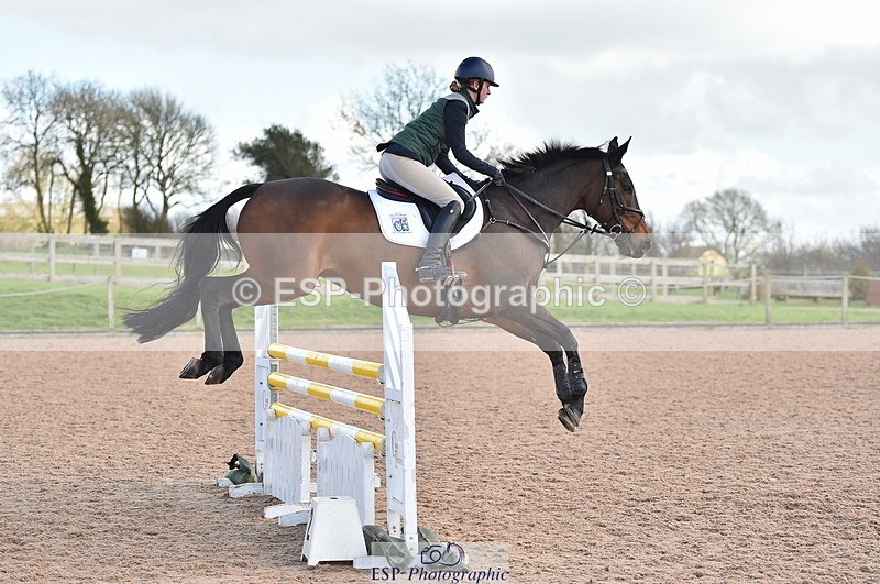 240306A-135832-01524 - Cls 4 Newcomers and 1.10m Open