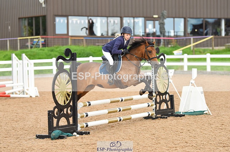 230815A-171806-00326 - 70cm